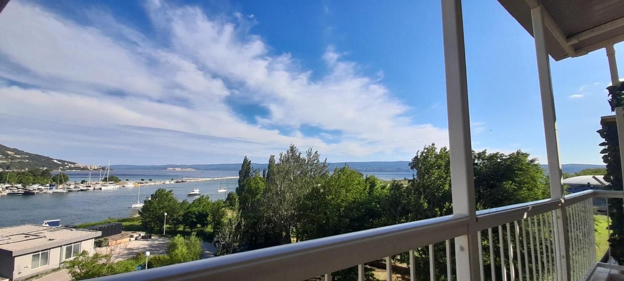 Apartment Sea View Mouth Cetina Omis Bagian luar foto
