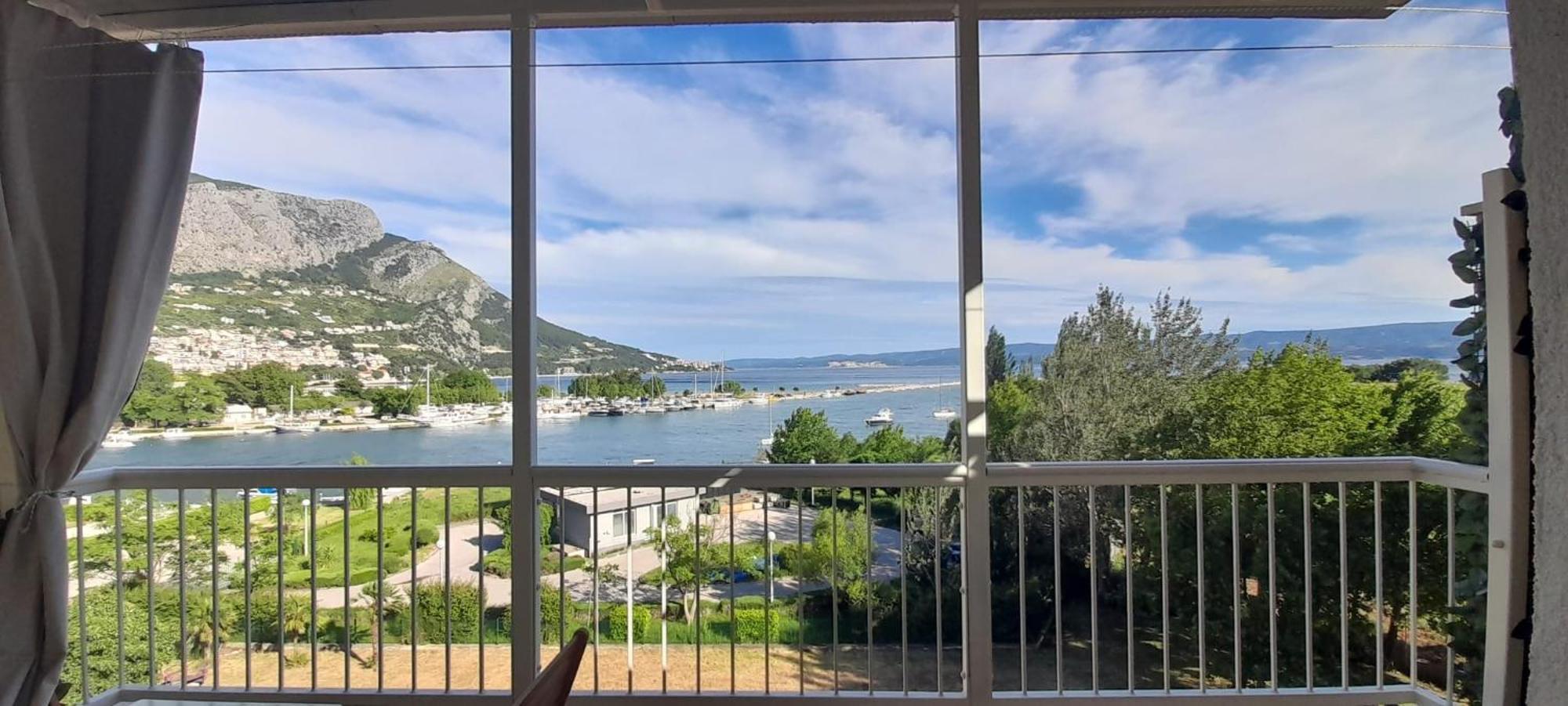 Apartment Sea View Mouth Cetina Omis Bagian luar foto