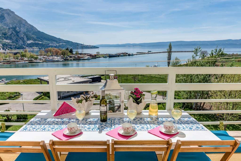 Apartment Sea View Mouth Cetina Omis Bagian luar foto