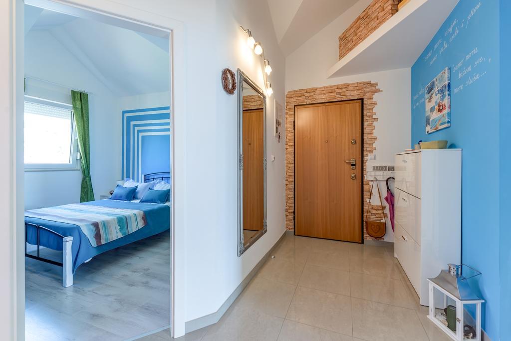 Apartment Sea View Mouth Cetina Omis Bagian luar foto